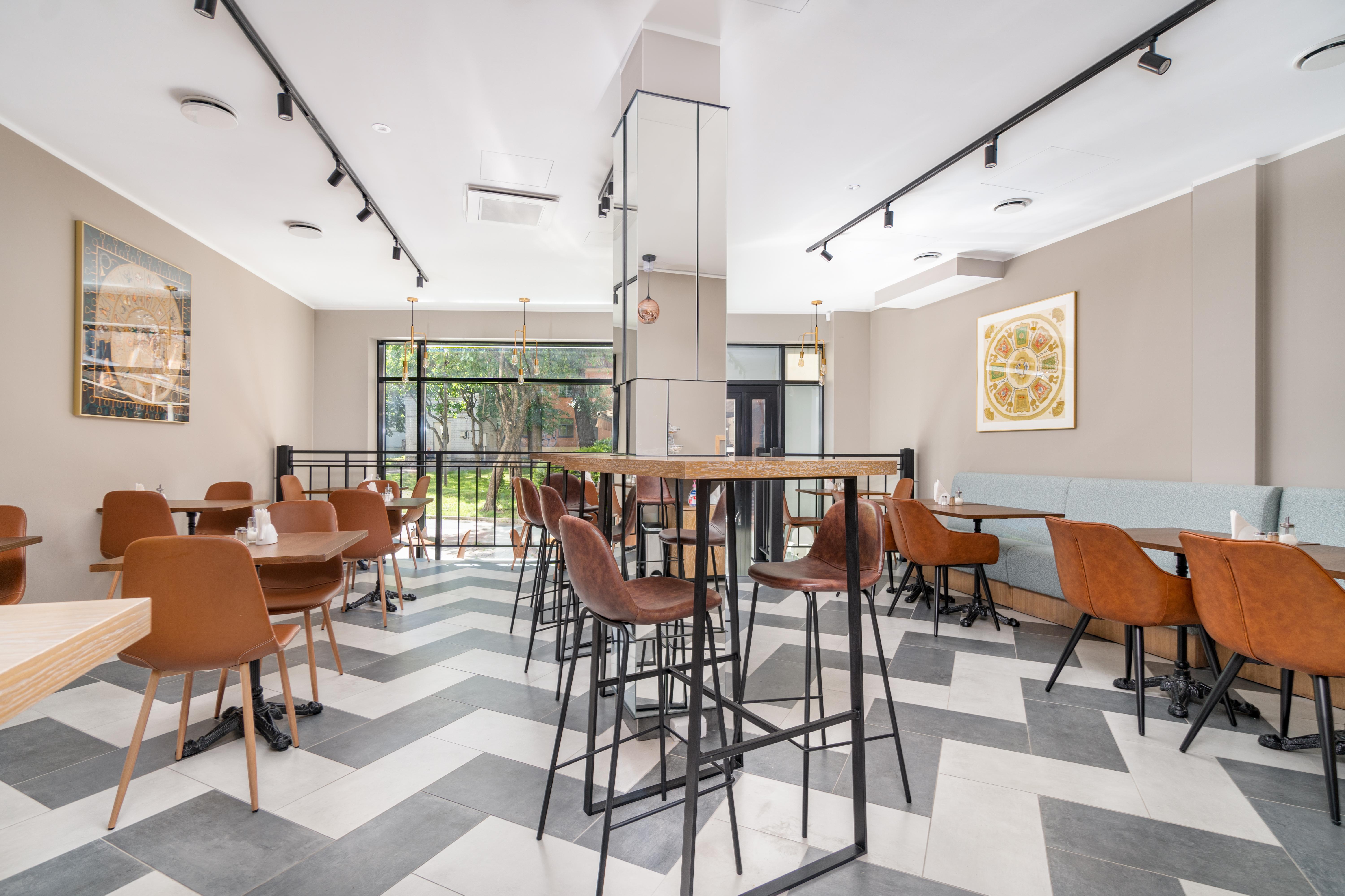 Viesnīca Forums Boutique 4*
